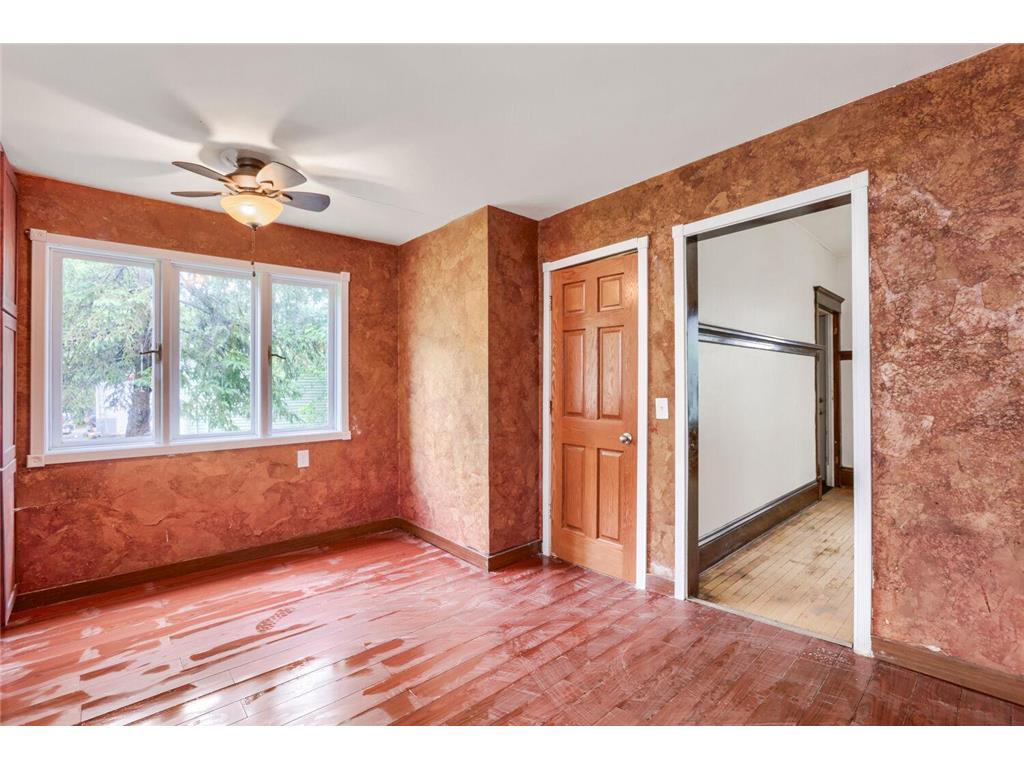 1092 25th Avenue SE Minneapolis MN 55414 7095834 image5