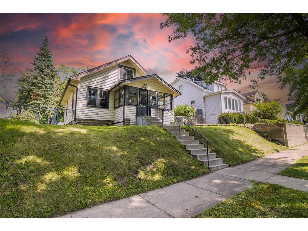 1092 Arundel Street Saint Paul MN 55117 6421149 image1