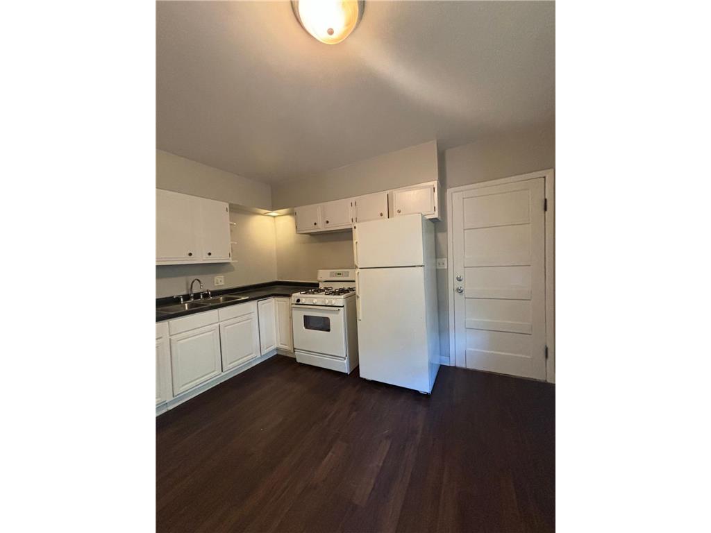 1092 Edgerton Street Saint Paul MN 55130 7028095 image11