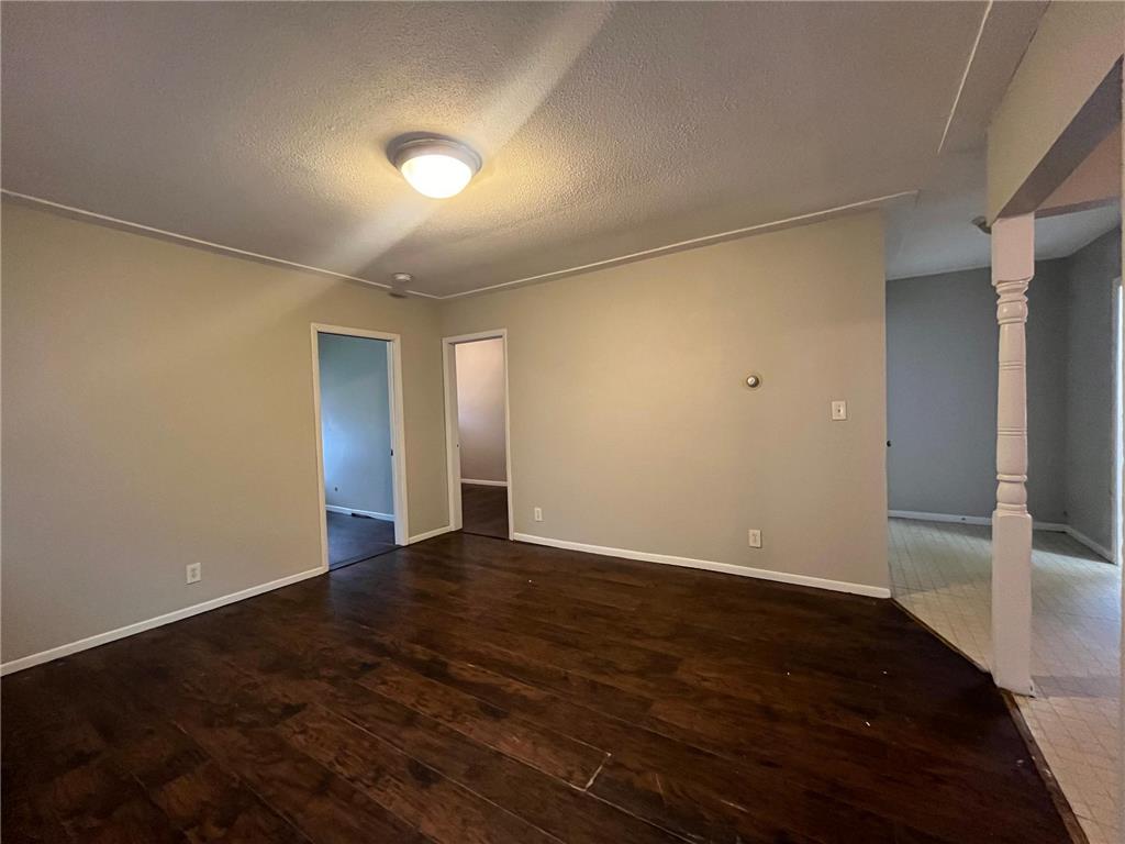 1092 Edgerton Street Saint Paul MN 55130 7028095 image5