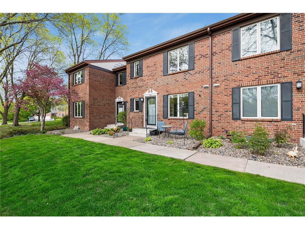 1092 Ivy Hill Drive Mendota Heights MN 55118 7072414 image1