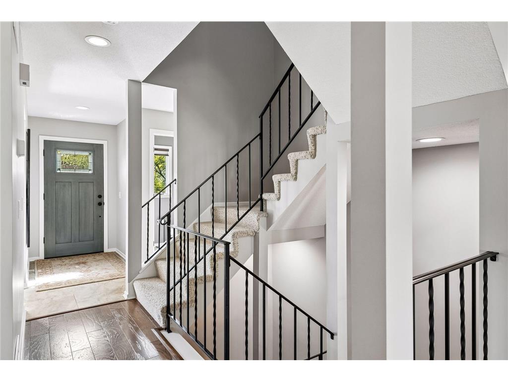 1092 Ivy Hill Drive Mendota Heights MN 55118 7072414 image3
