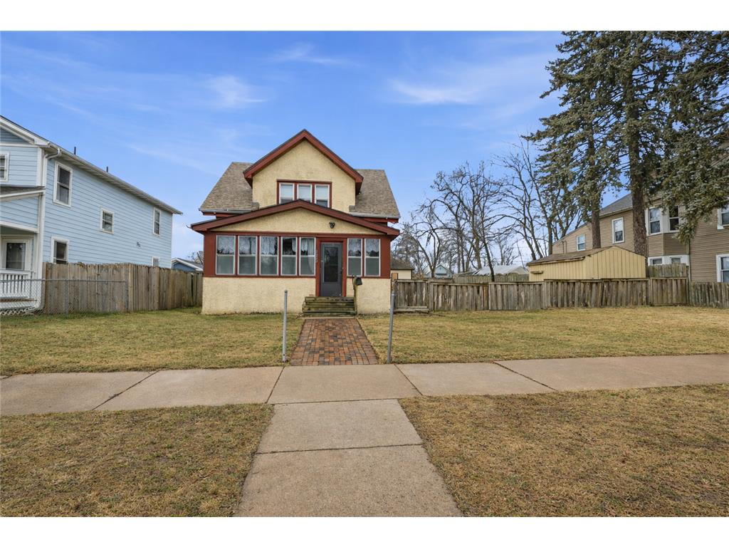 1092 Sims Avenue Saint Paul MN 55106 7022283 image1