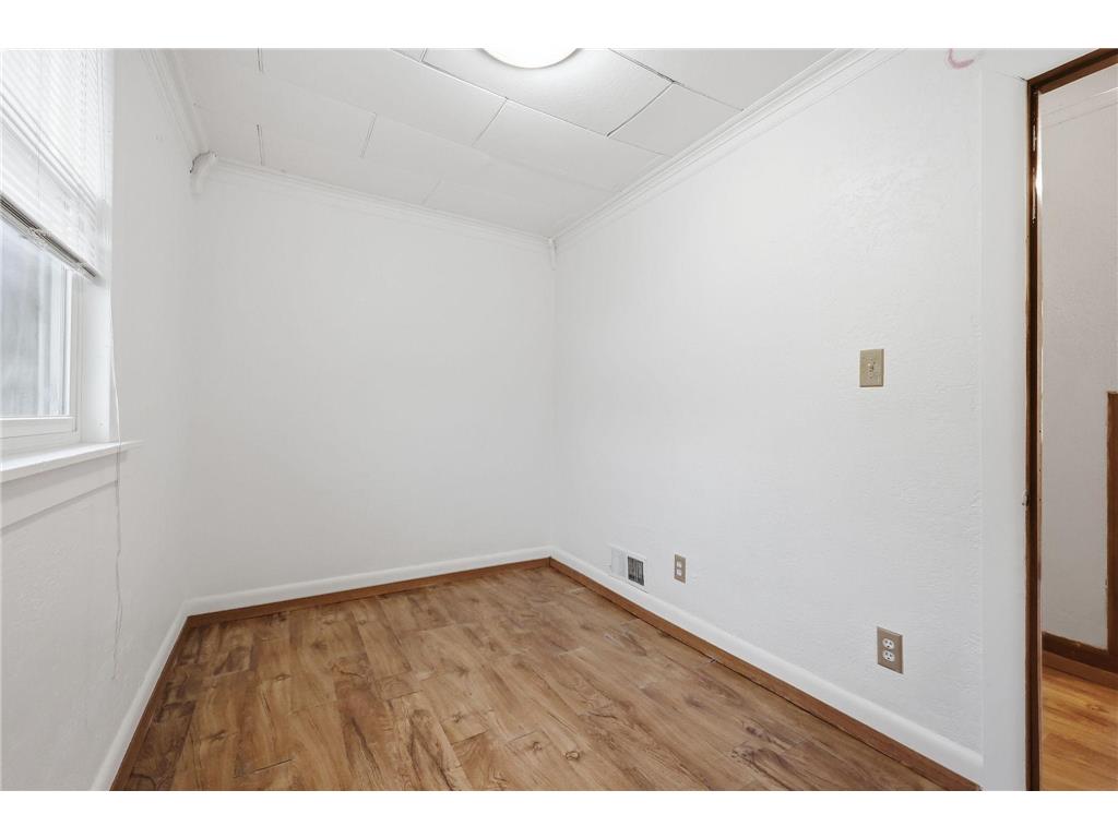 1092 Sims Avenue Saint Paul MN 55106 7022283 image12