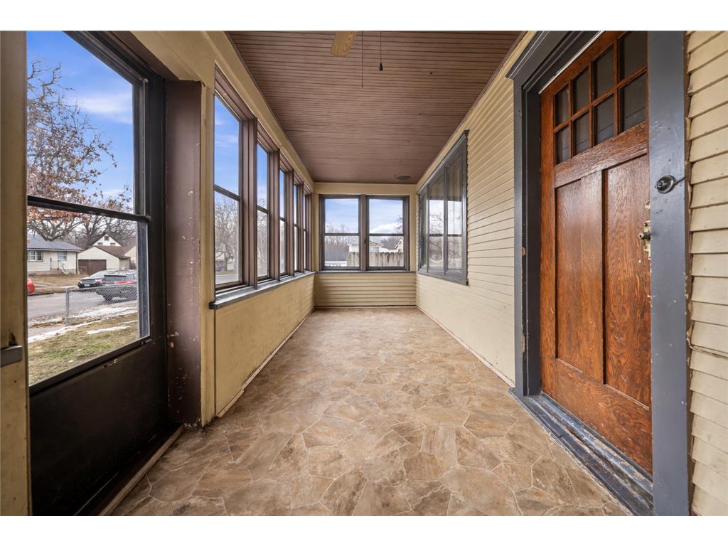 1092 Sims Avenue Saint Paul MN 55106 7022283 image14