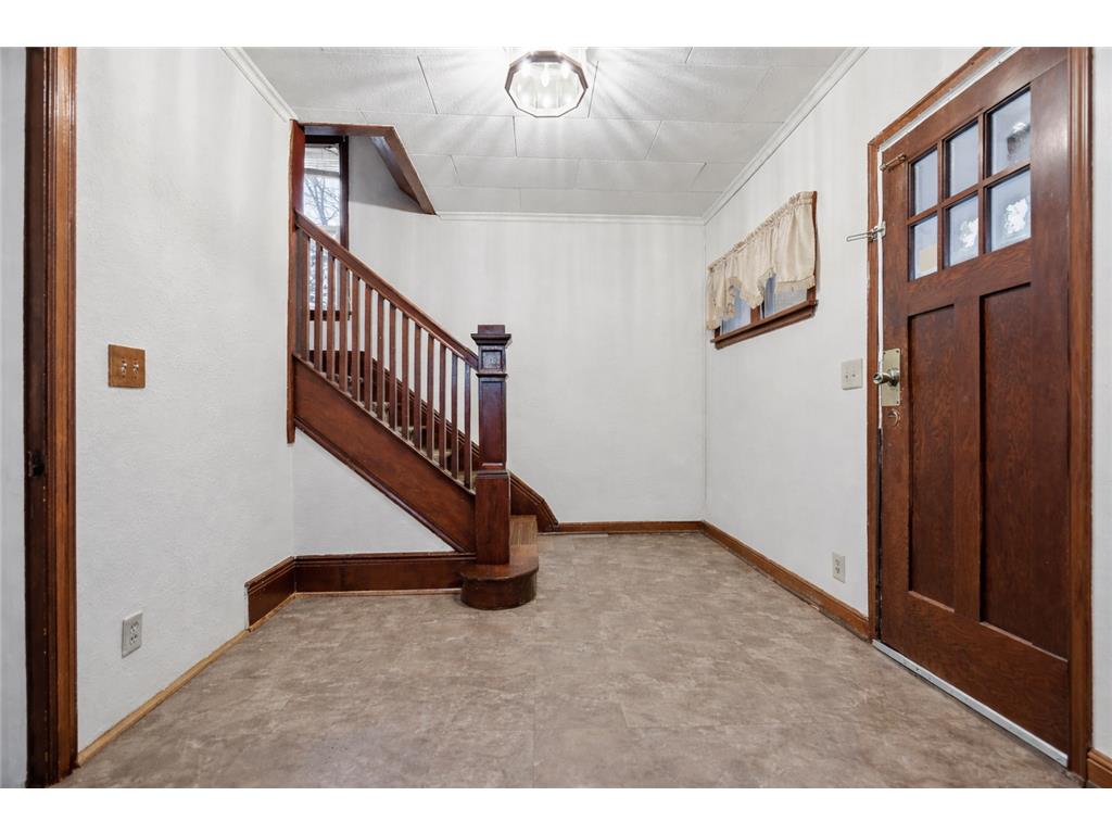 1092 Sims Avenue Saint Paul MN 55106 7022283 image6