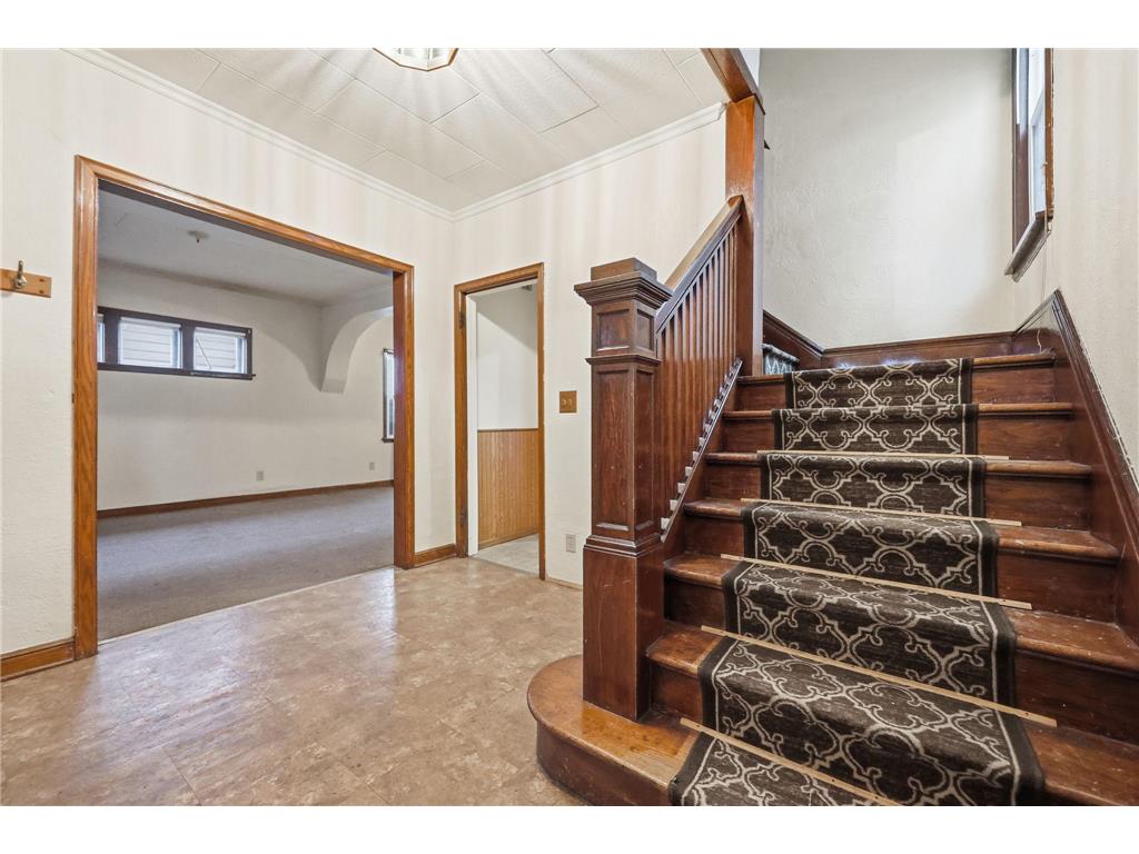 1092 Sims Avenue Saint Paul MN 55106 7022283 image8