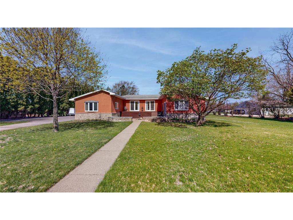 1092 W Marion Street Lake City MN 55041 6527437 image1