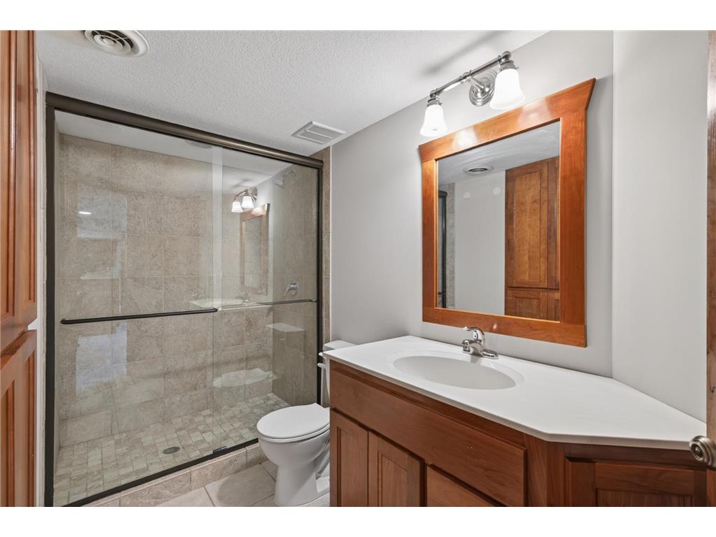 10920 Flanders Court NE Blaine MN 55449 7067170 image66