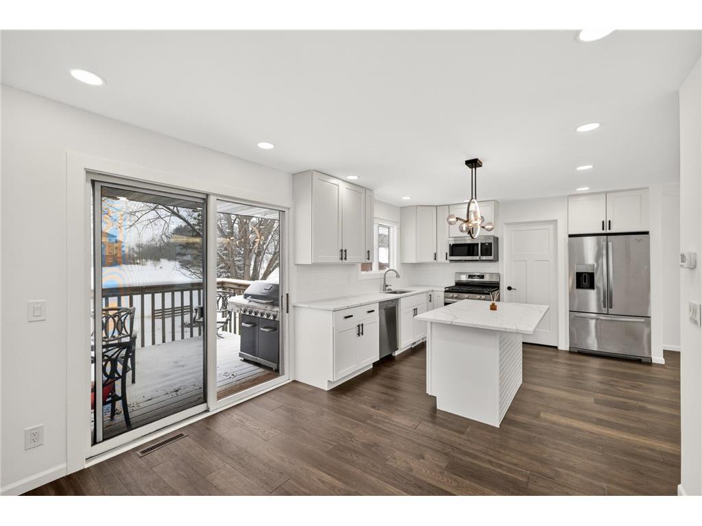10920 Oak Knoll Terrace N Minnetonka MN 55305 7087720 image10