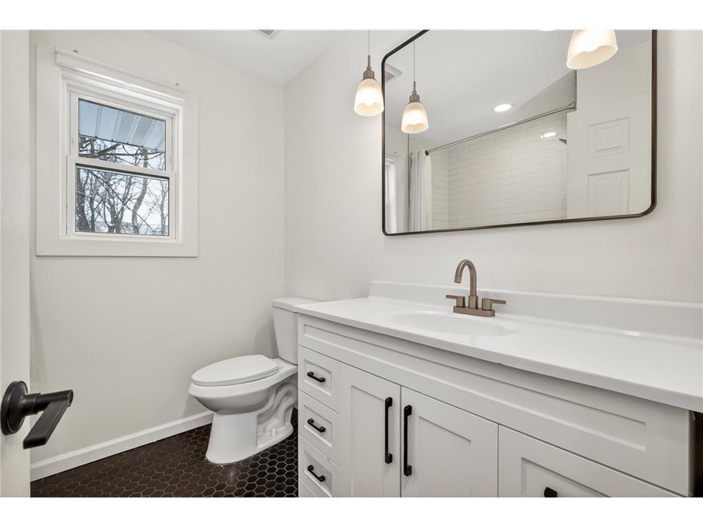 10920 Oak Knoll Terrace N Minnetonka MN 55305 7087720 image19