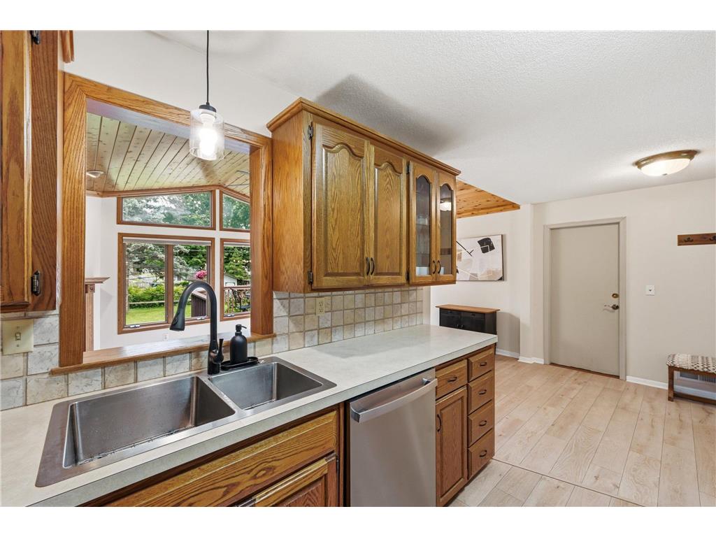 10925 Russell Avenue S Bloomington MN 55431 7105114 image14