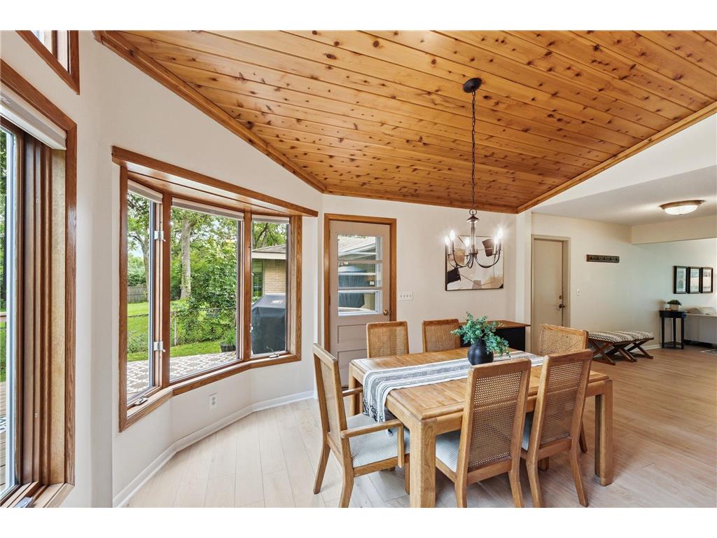 10925 Russell Avenue S Bloomington MN 55431 7105114 image24