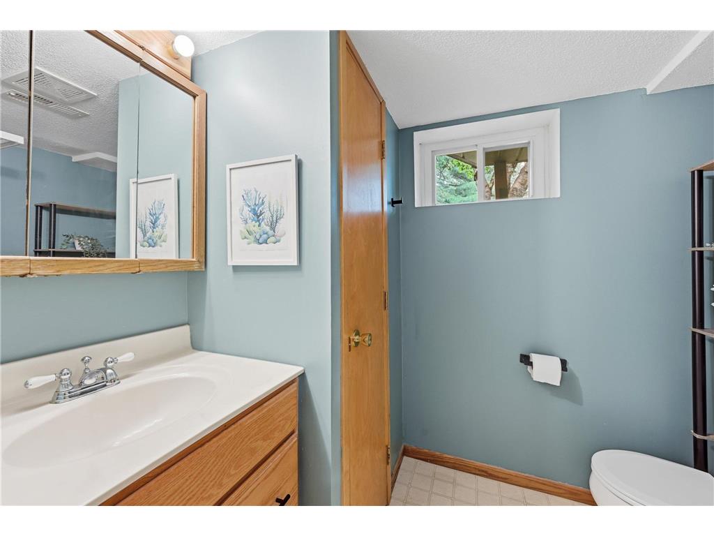 10925 Russell Avenue S Bloomington MN 55431 7105114 image35