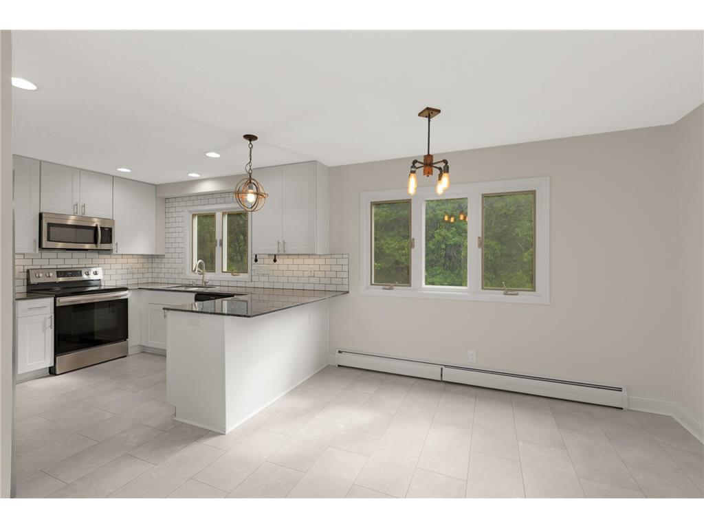 10928 London Drive Burnsville MN 55337 7091569 image18