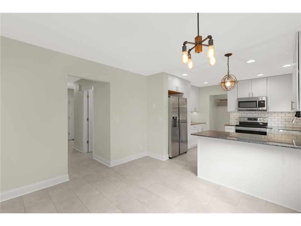10928 London Drive Burnsville MN 55337 7091569 image19