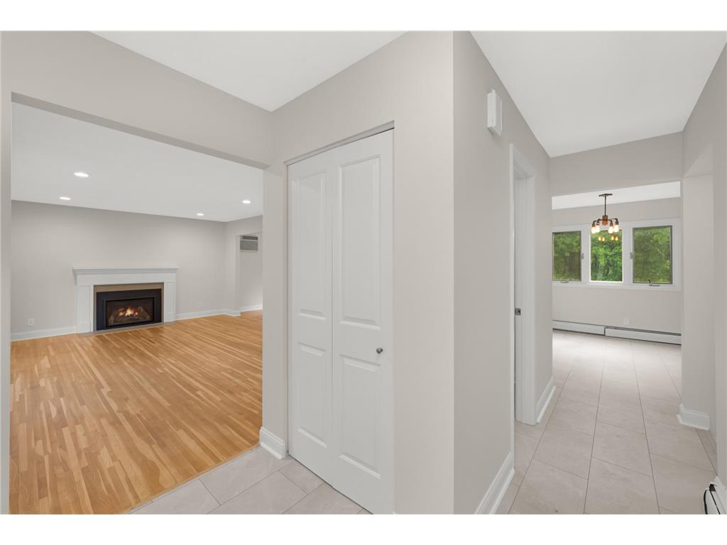 10928 London Drive Burnsville MN 55337 7091569 image4