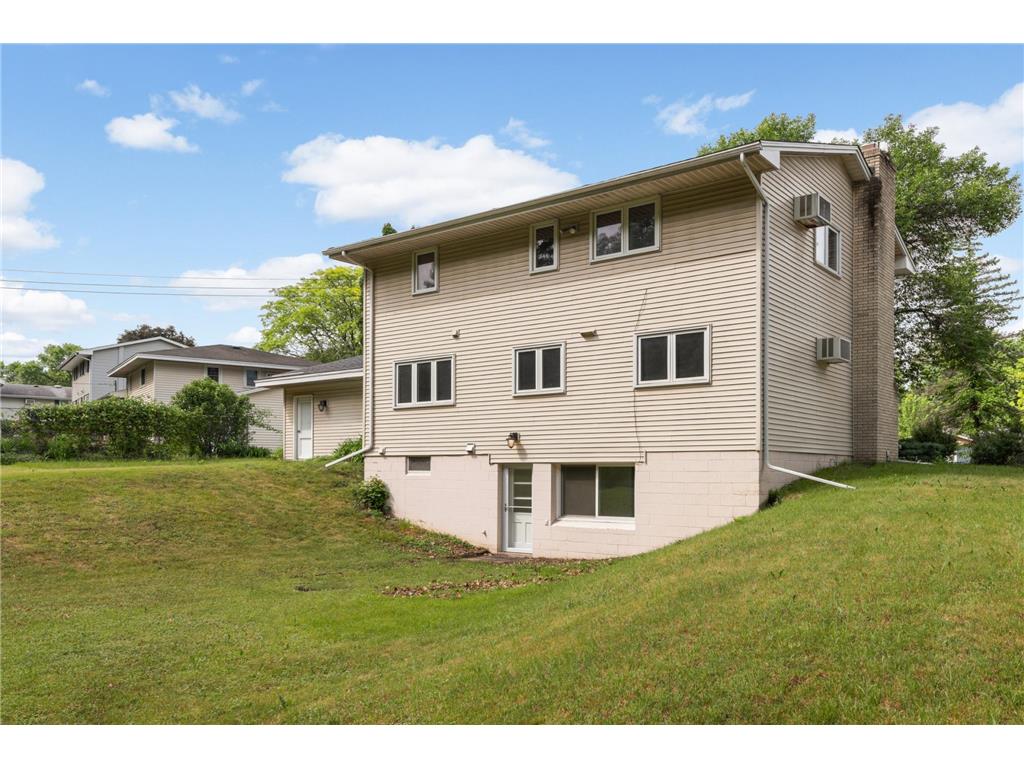 10928 London Drive Burnsville MN 55337 7091569 image40
