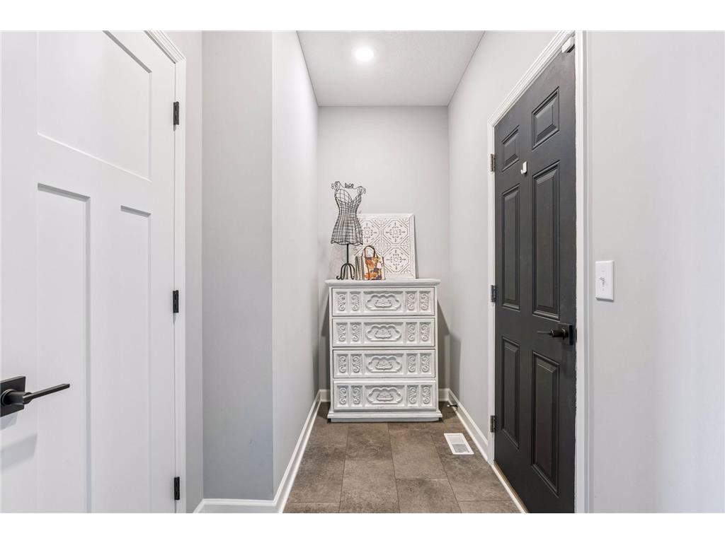 10930 Okinawa Street NE Blaine MN 55449 7081245 image38