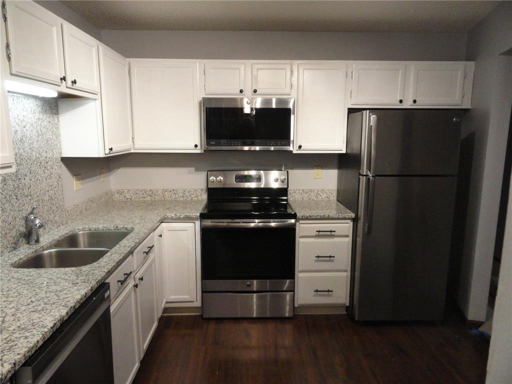 10930 Quebec Avenue S Bloomington MN 55438 6511856 image1