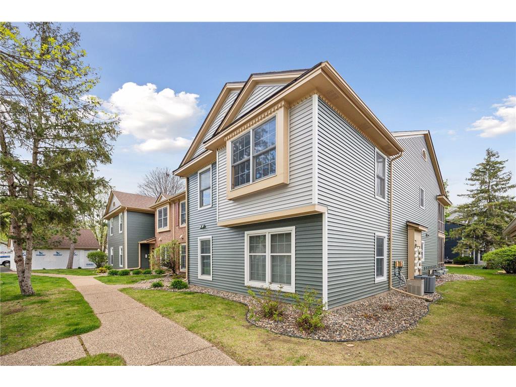 10932 Rhode Island Avenue S Bloomington MN 55438 6531260 image1