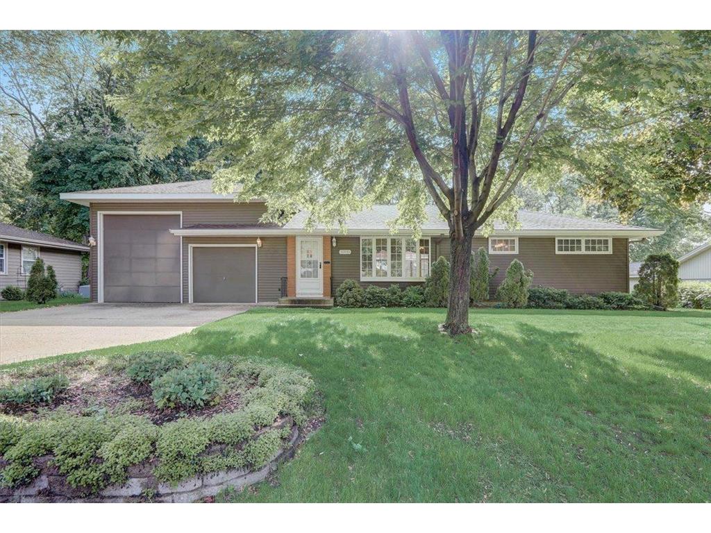 10933 Sheridan Avenue S Bloomington MN 55431 6377881 image1