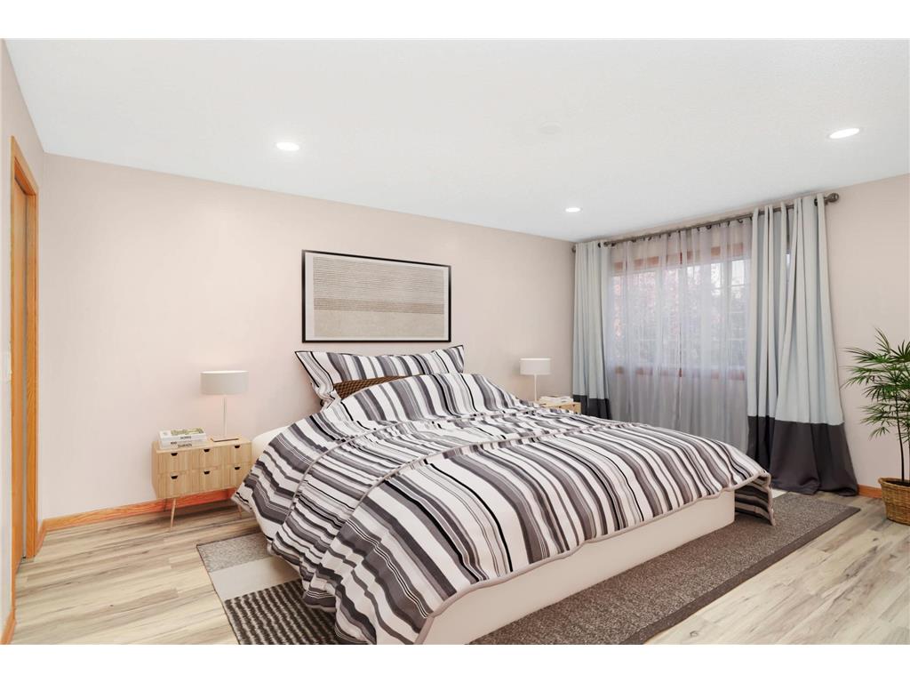 10935 Oregon Avenue S Bloomington MN 55438 7003333 image13