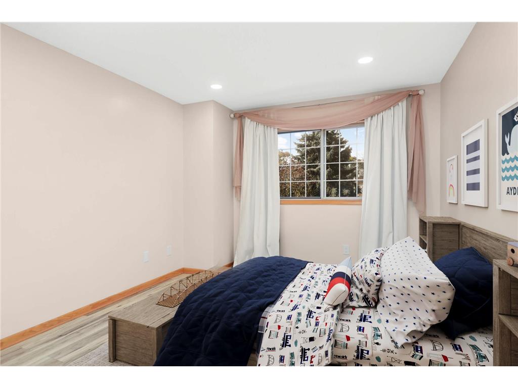 10935 Oregon Avenue S Bloomington MN 55438 7003333 image15