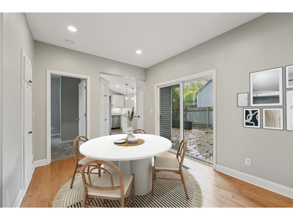 1094 Argyle Street Saint Paul MN 55103 7004559 image3