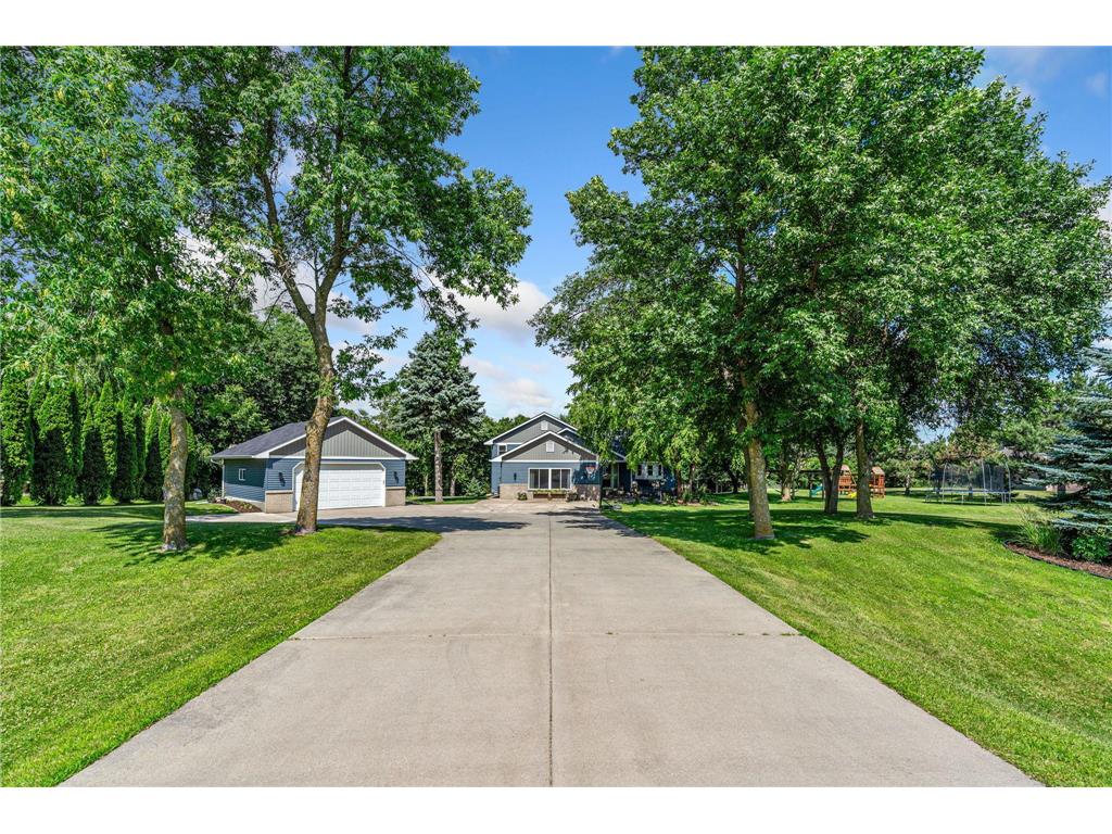 1094 Barton Avenue NW Buffalo MN 55313 - Buffalo 6748104 image1