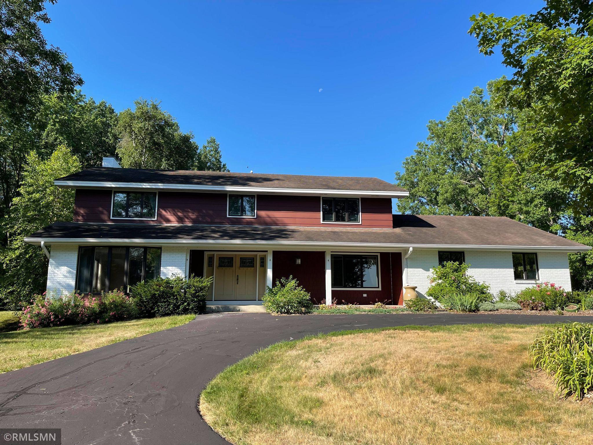 1094 Golden Oaks Drive, Saint Joseph Twp, WI 54016 MLS 5746623