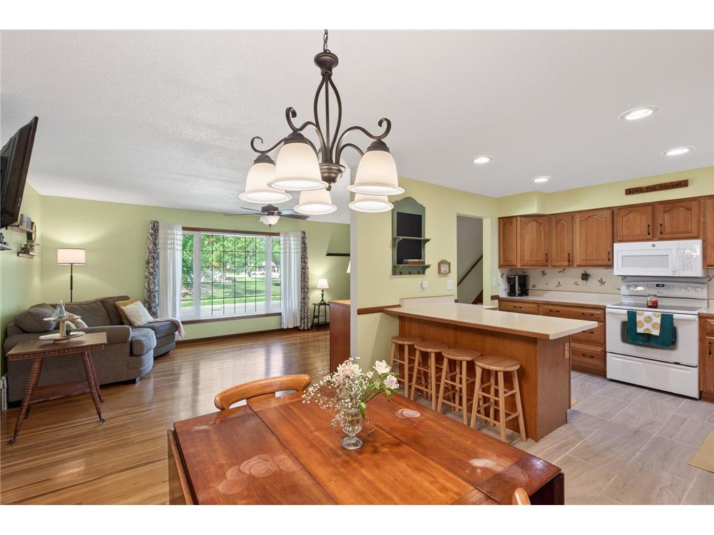 1094 Lowell Drive Apple Valley MN 55124 7092875 image11