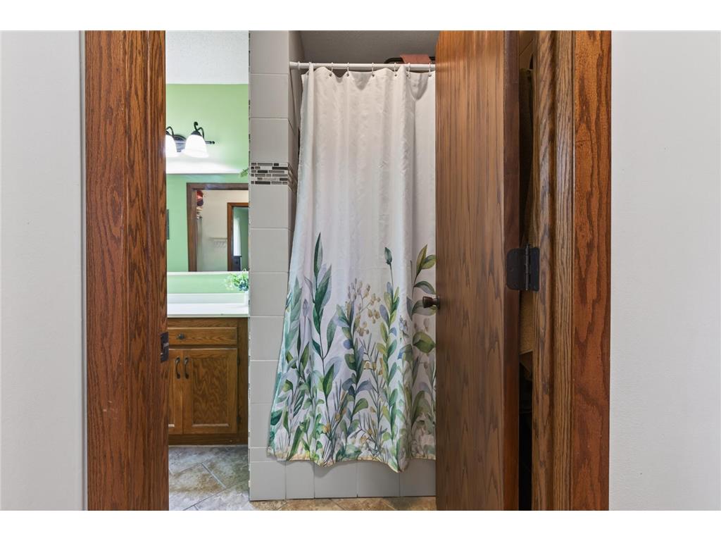 1094 Lowell Drive Apple Valley MN 55124 7092875 image31