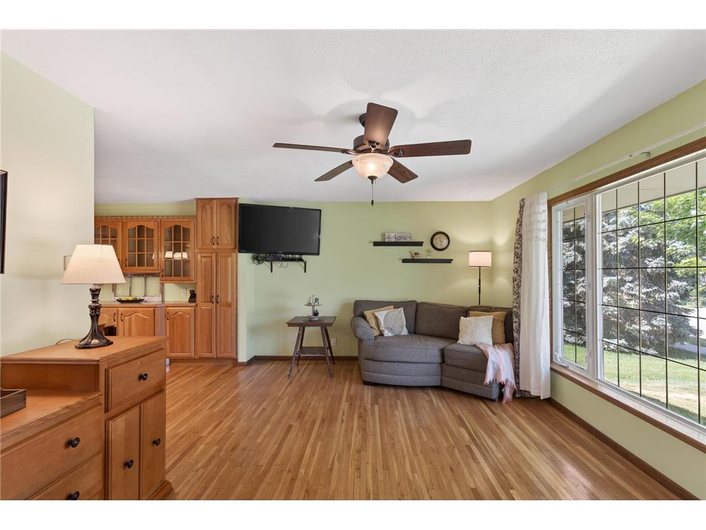 1094 Lowell Drive Apple Valley MN 55124 7092875 image8