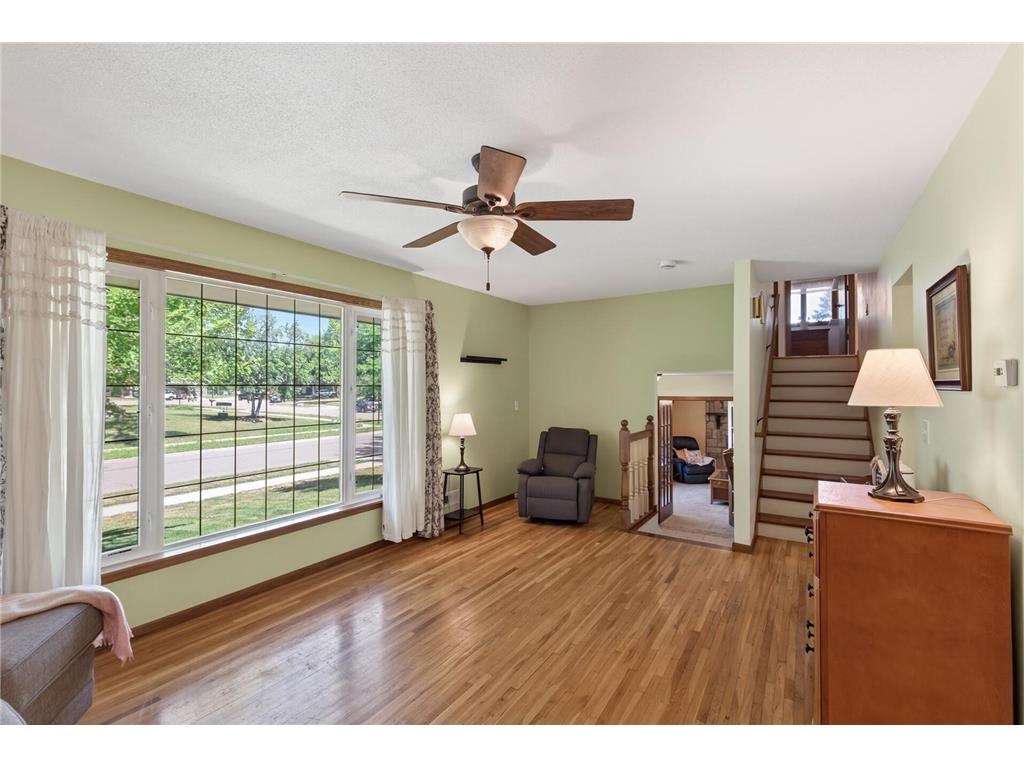 1094 Lowell Drive Apple Valley MN 55124 7092875 image9