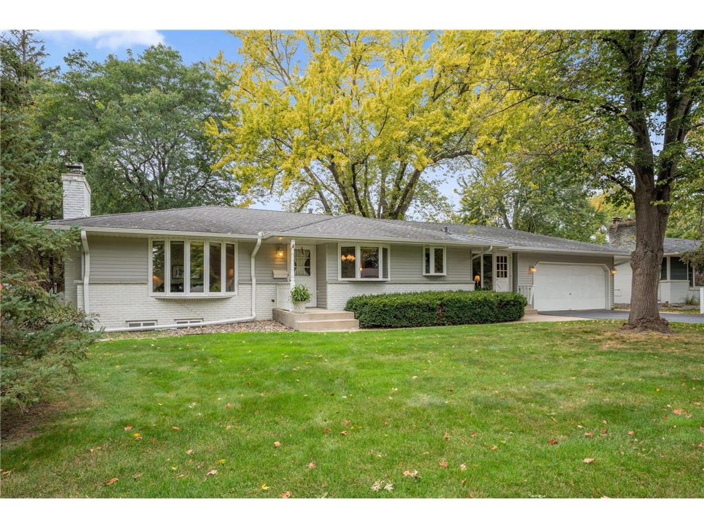 10940 Chowen Avenue S Bloomington MN 55431 6799235 image1