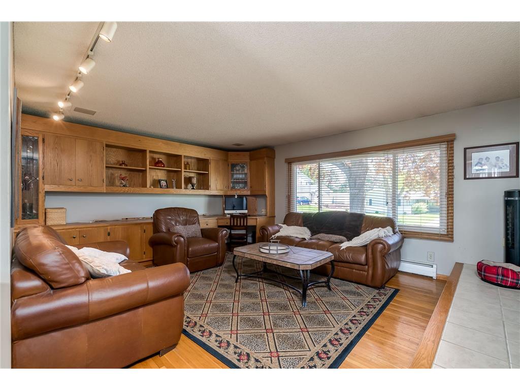 10940 Pioneer Drive Burnsville MN 55337 7069204 image11