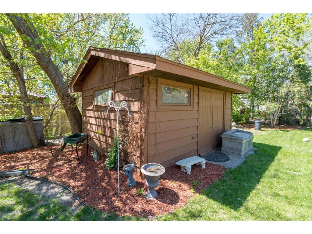 10940 Pioneer Drive Burnsville MN 55337 7069204 image29