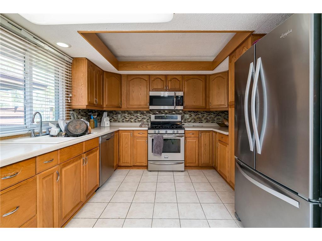 10940 Pioneer Drive Burnsville MN 55337 7069204 image6