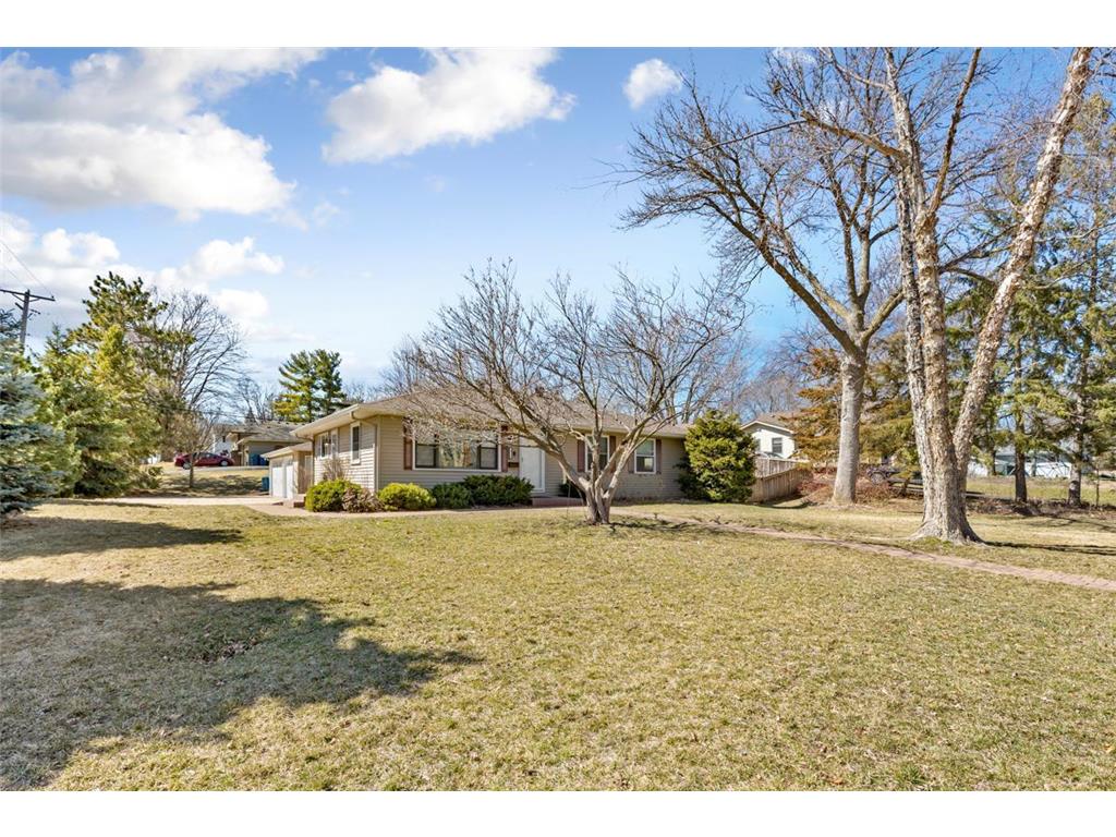 10940 Zenith Avenue S Bloomington MN 55431 6509661 image1