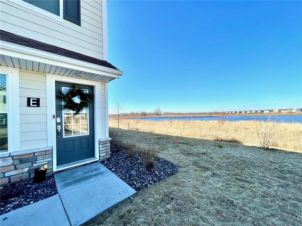 10948 Yalta Street NE #E Blaine MN 55449 6508651 image1