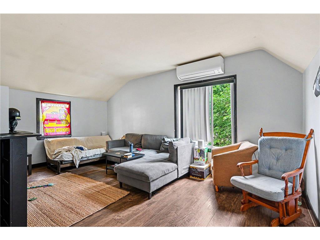 1095 12th Avenue SE Minneapolis MN 55414 7084468 image18