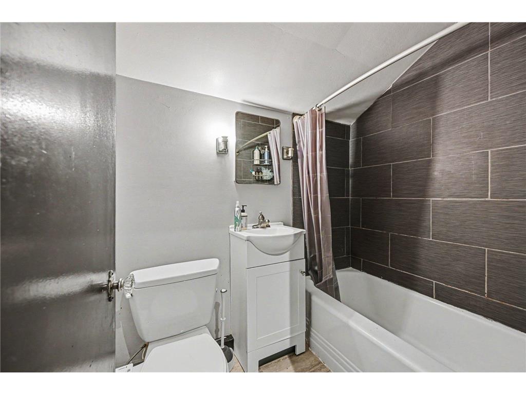 1095 12th Avenue SE Minneapolis MN 55414 7084468 image20