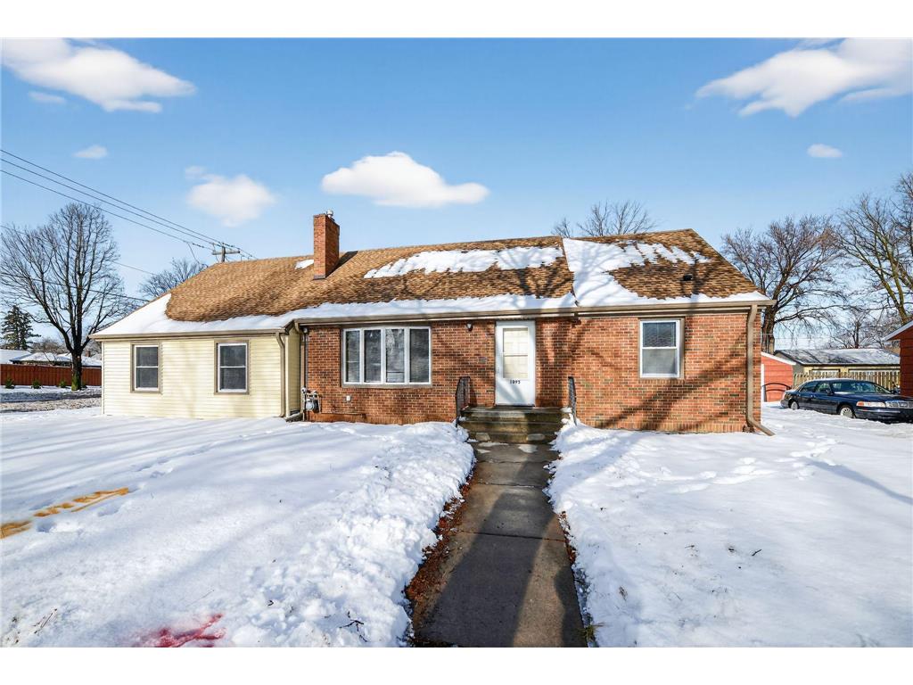 1095 Idaho Avenue W Saint Paul MN 55117 7004290 image1