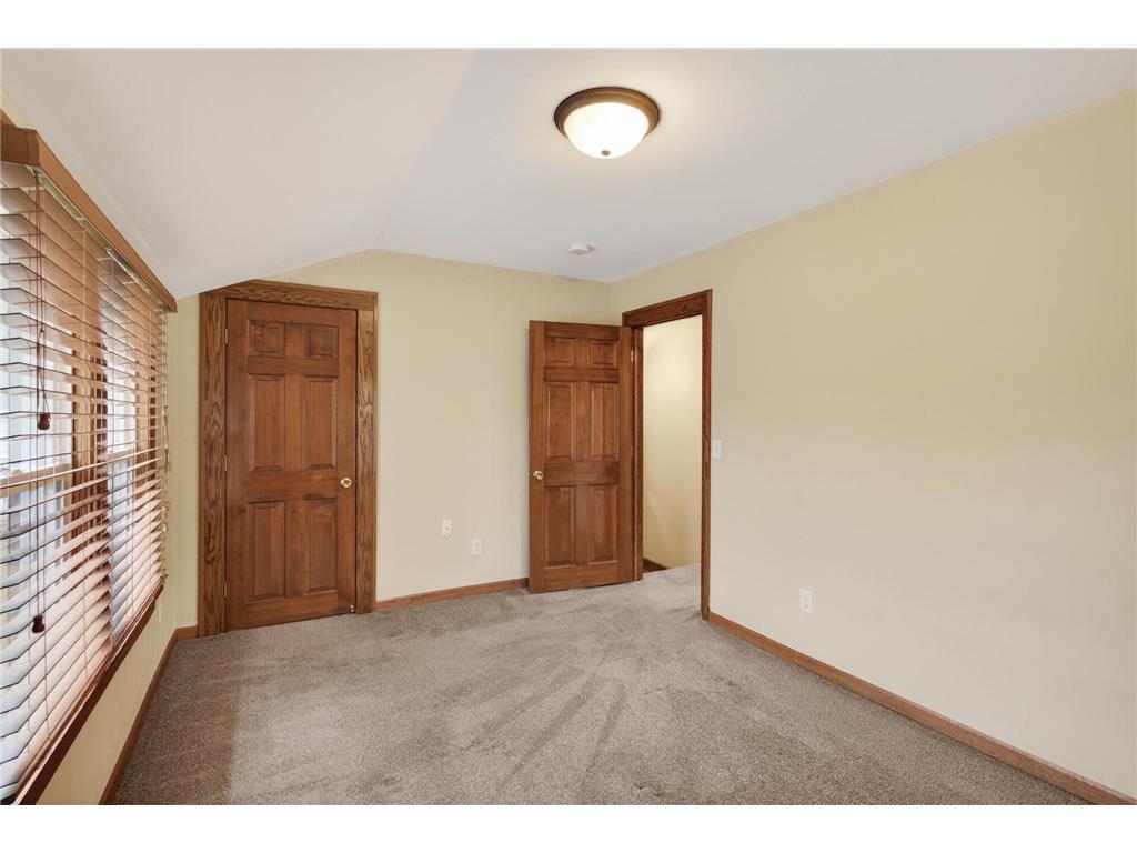 1095 Sims Avenue Saint Paul MN 55106 7077333 image17