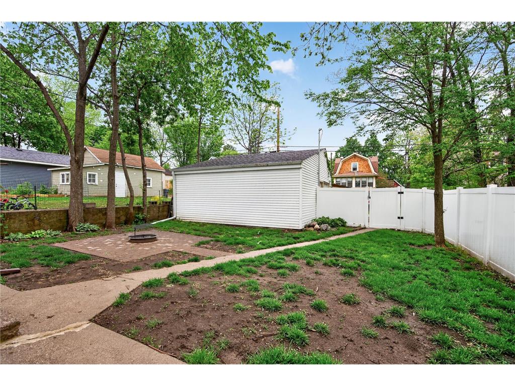 1095 Sims Avenue Saint Paul MN 55106 7077333 image26