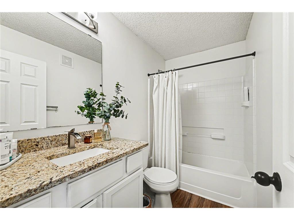 10951 Goodhue Street NE #D Blaine MN 55449 7045649 image11