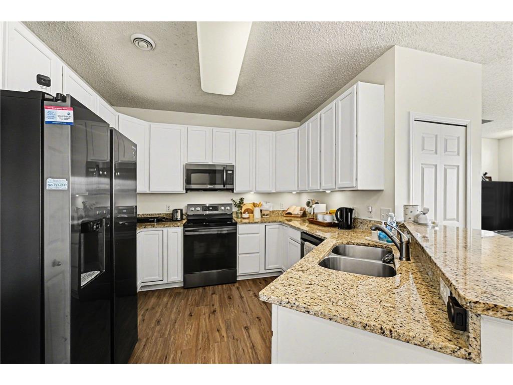 10951 Goodhue Street NE #D Blaine MN 55449 7045649 image5