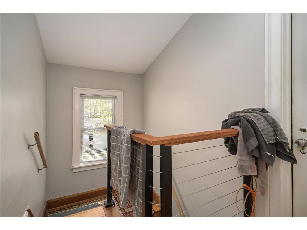1096 23rd Avenue SE Minneapolis MN 55414 7066899 image12