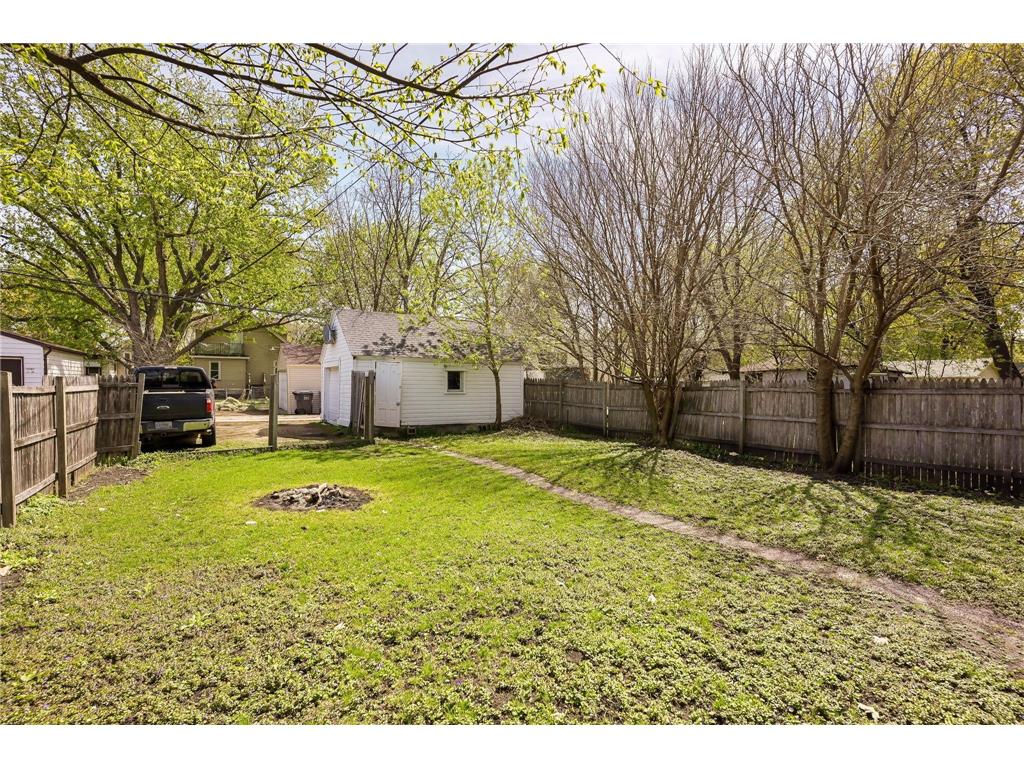1096 23rd Avenue SE Minneapolis MN 55414 7066899 image20